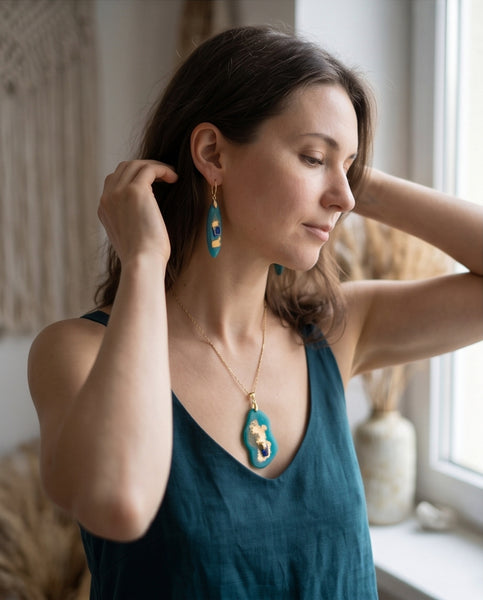 Teal Gold and Lapis Lazuli Teardrop Earrings
